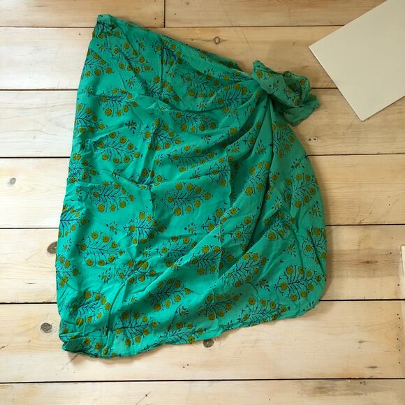 Gap EUC Women's Green Yellow Floral Pool Wrap Sarong Skirt One Size - Picture 6 of 8